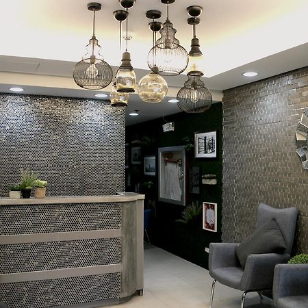 ออร์ติกัส บัดเจต โฮเทล - คาปิโตลิโอ Hotel Mandaluyong ภายนอก รูปภาพ